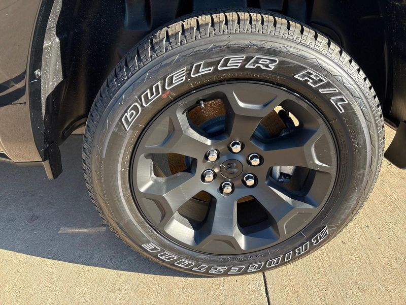 New 2026 RAM 1500 Big Horn Crew Cab 4x4 5