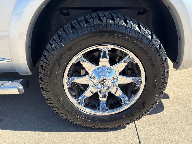 Used 2017 RAM 1500 LimitedImage 14