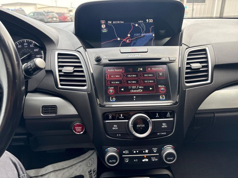 2017 Acura RDX w/Advance PkgImage 19