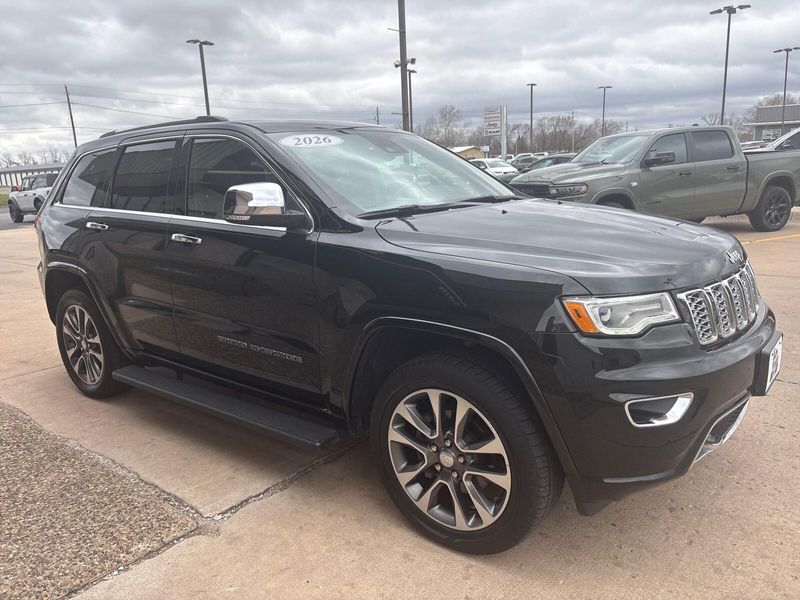 Used 2018 Jeep Grand Cherokee OverlandImage 8