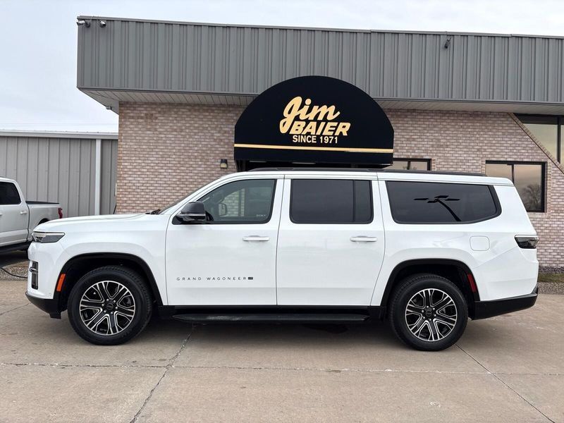 2026 Jeep Grand Grand Wagoneer Wagoneer L 4x4Image 2
