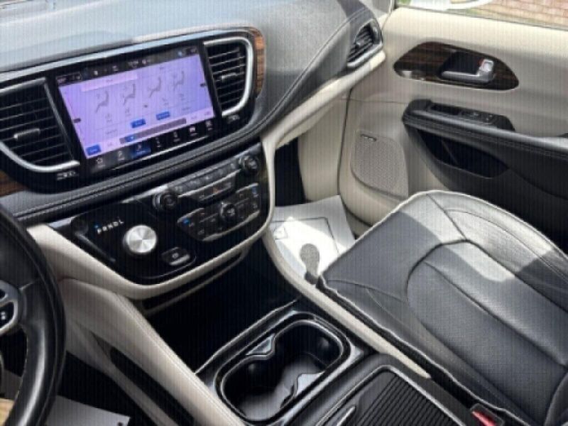 2022 Chrysler Pacifica LimitedImage 19