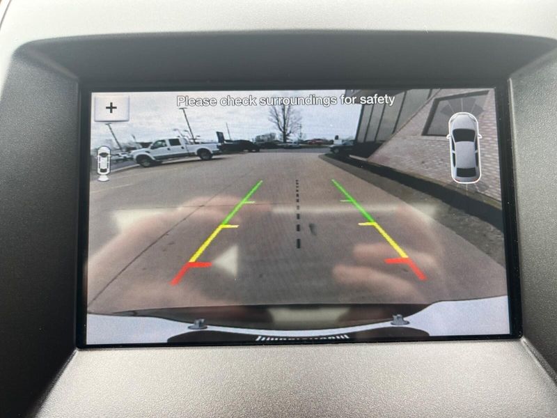 2019 Ford Edge STImage 24
