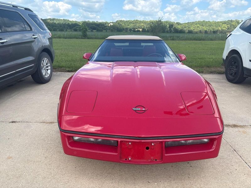 Used 1986 Chevrolet Corvette Image 2
