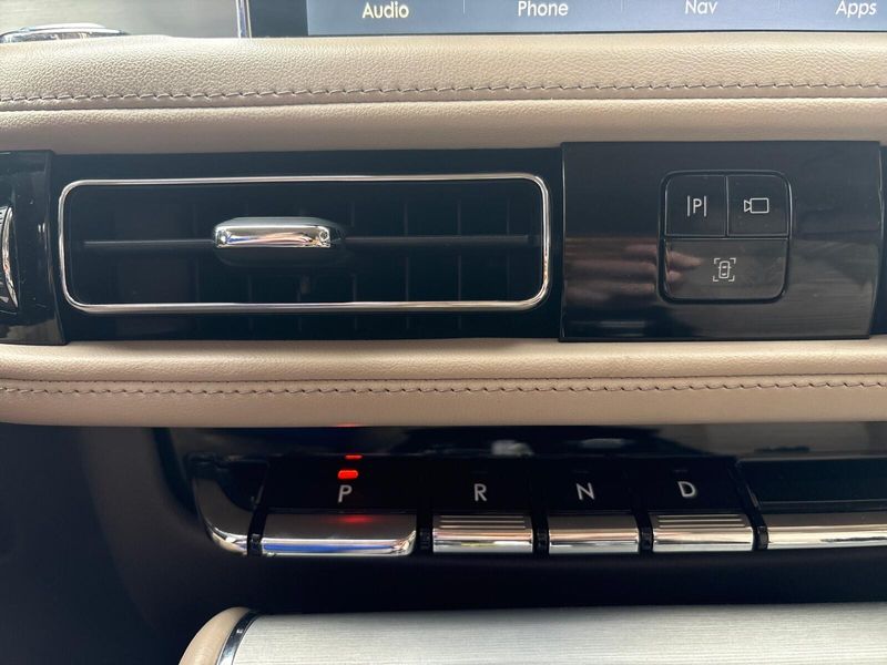2021 Lincoln Aviator StandardImage 20