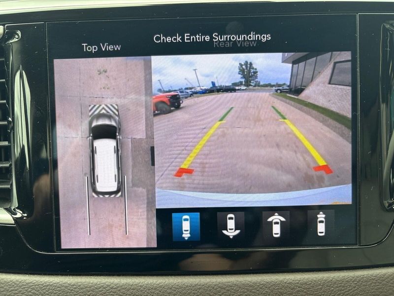 2020 Chrysler Pacifica Touring L PlusImage 21