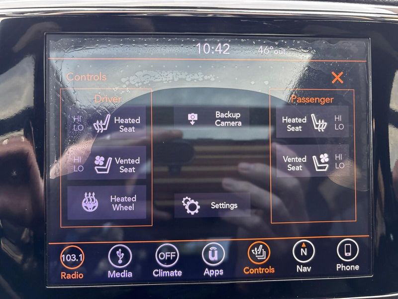 Used 2019 Jeep Grand Cherokee LimitedImage 23