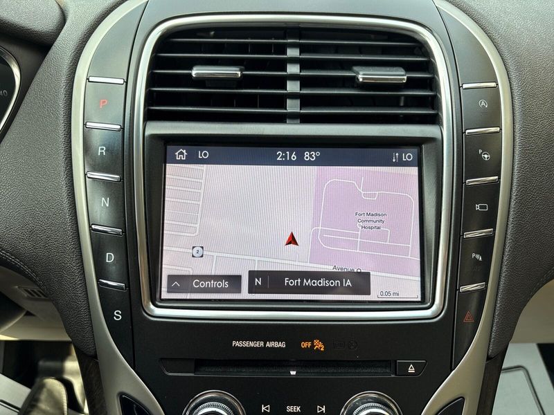 Used 2020 Lincoln Nautilus ReserveImage 20