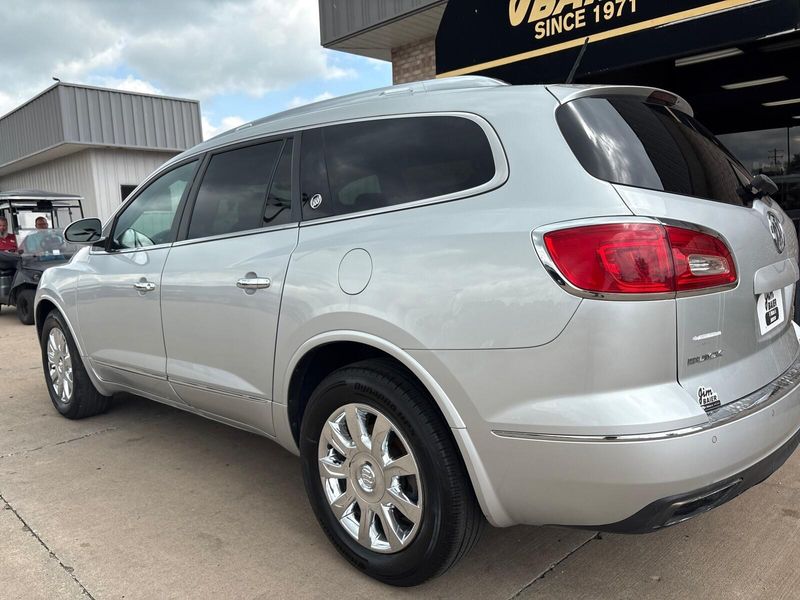 2016 Buick Enclave LeatherImage 12