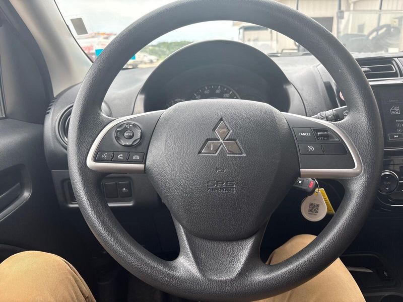 Used 2024 Mitsubishi Mirage ESImage 12