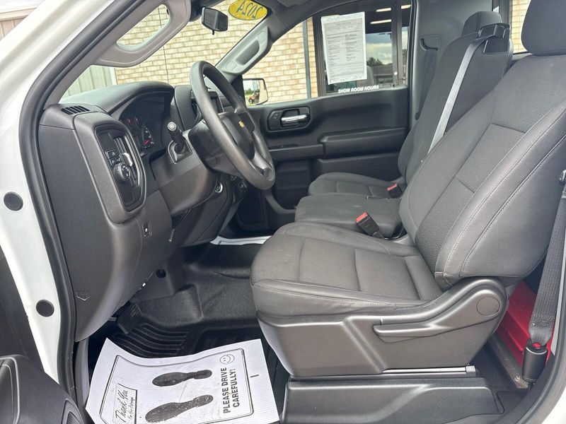 Used 2024 Chevrolet Silverado 1500 Work TruckImage 3