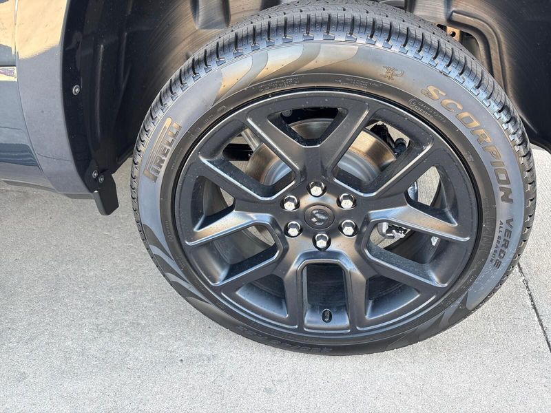 New 2026 RAM 1500 Laramie Crew Cab 4x4 5