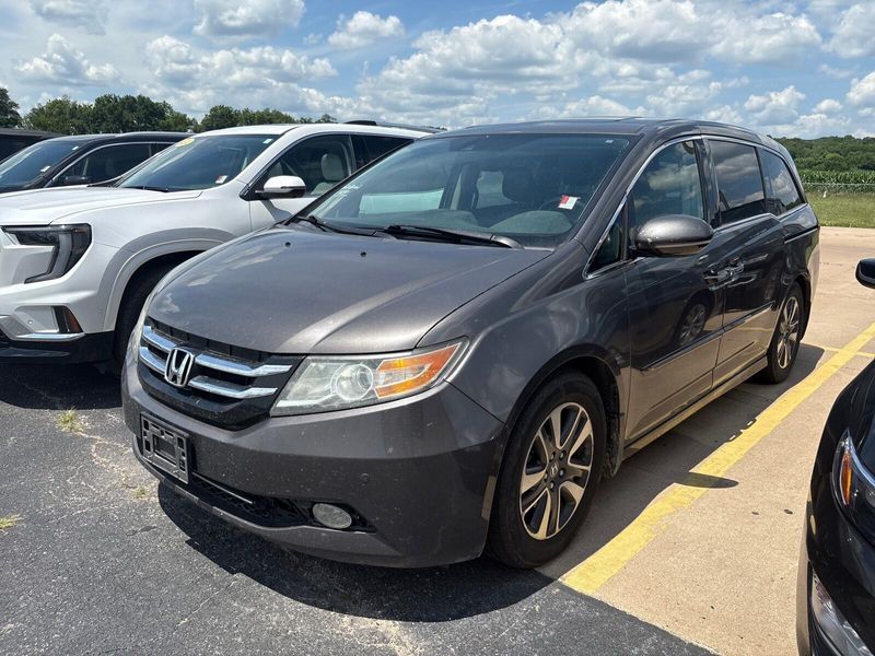 2014 Honda Odyssey TouringImage 1