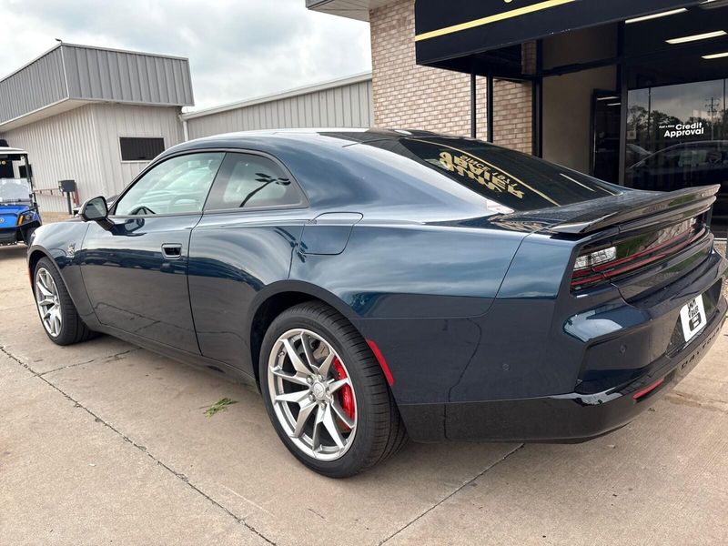 2024 Dodge Charger Daytona Scat Pack AwdImage 10