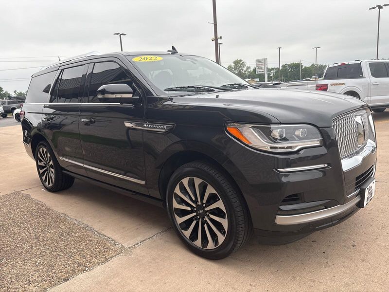2022 Lincoln Navigator ReserveImage 8