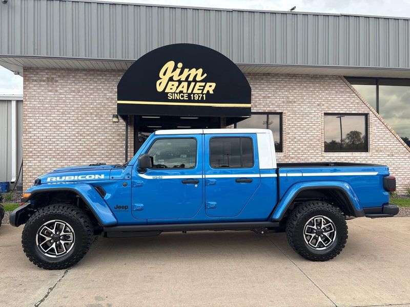 New 2026 Jeep Gladiator Rubicon 4x4Image 2