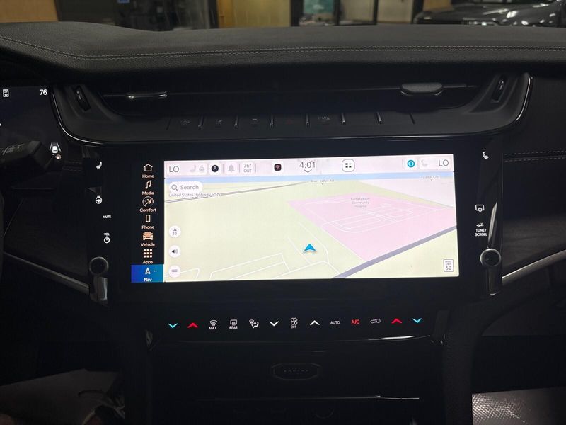 New 2027 Jeep Grand Cherokee Laredo AltitudeImage 20