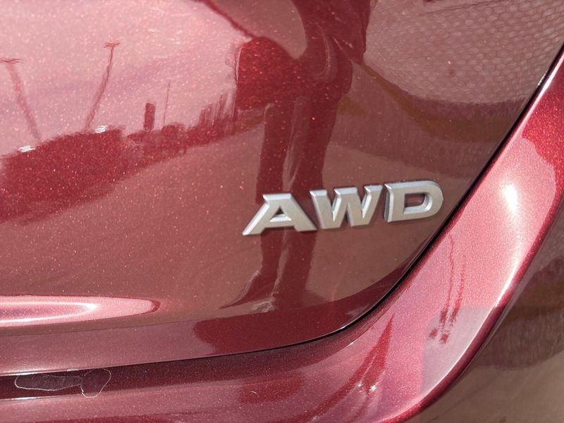 Used 2025 Nissan Altima SVImage 9