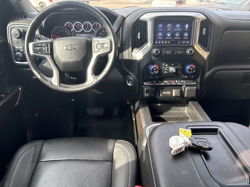 Used 2021 Chevrolet Silverado 1500 LT Trail BossImage 5