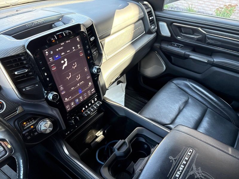 Used 2019 RAM 1500 LimitedImage 23