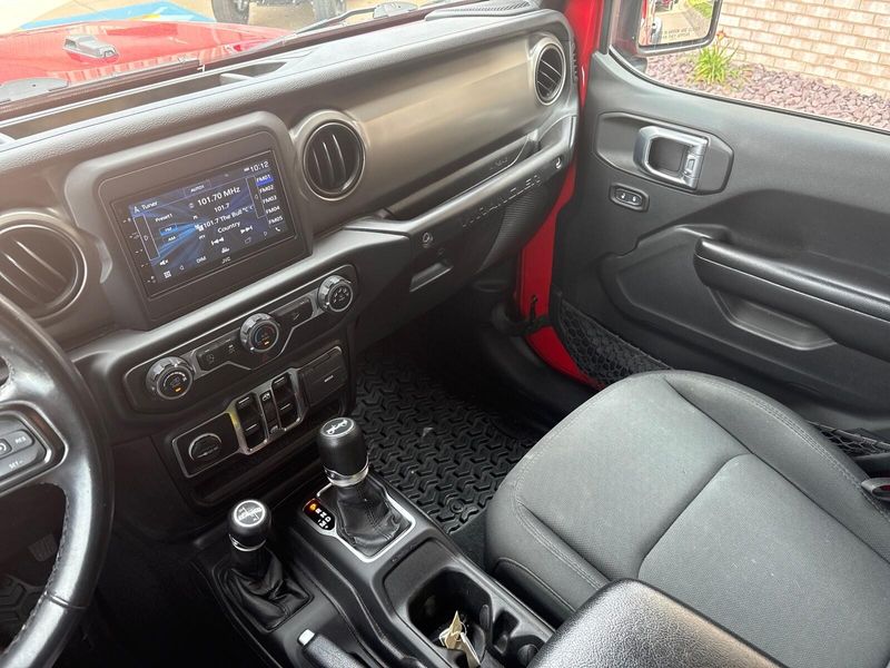 Used 2019 Jeep Wrangler Unlimited Sport SImage 13