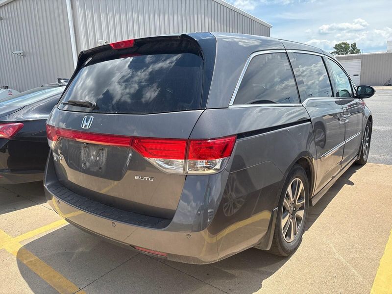 2014 Honda Odyssey TouringImage 7