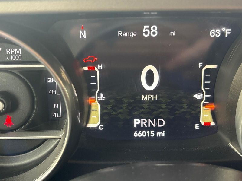 Used 2018 Jeep Wrangler Unlimited SportImage 15