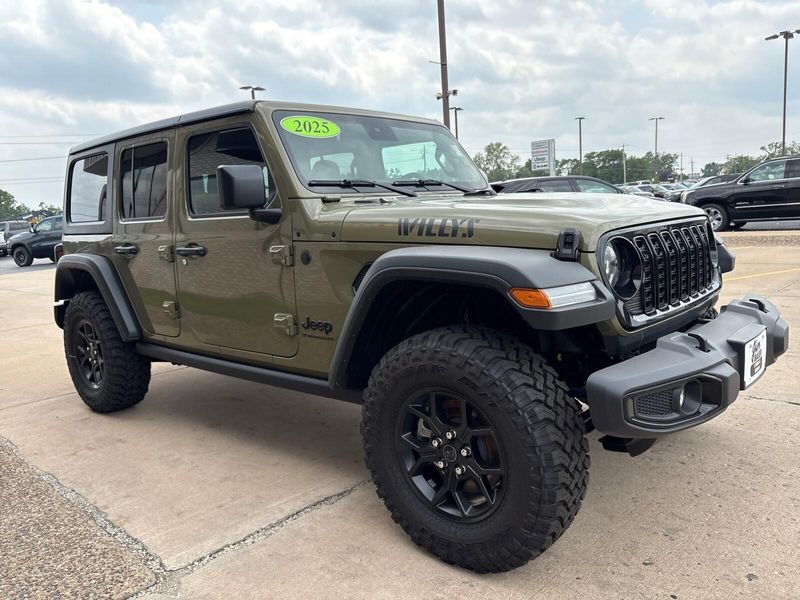 2025 Jeep Wrangler 4-door WillysImage 7