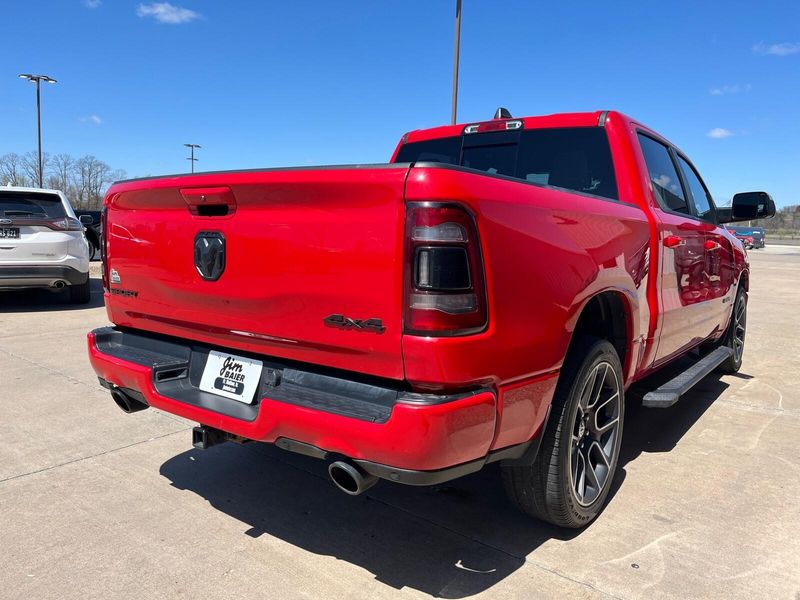 2021 RAM 1500 Image 9