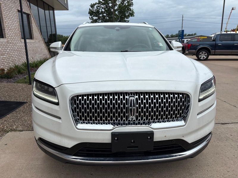 Used 2023 Lincoln Nautilus ReserveImage 7