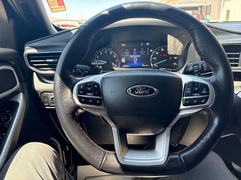 Used 2022 Ford Explorer TimberlineImage 15