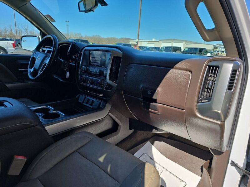 2018 Chevrolet Silverado 1500 LTImage 10