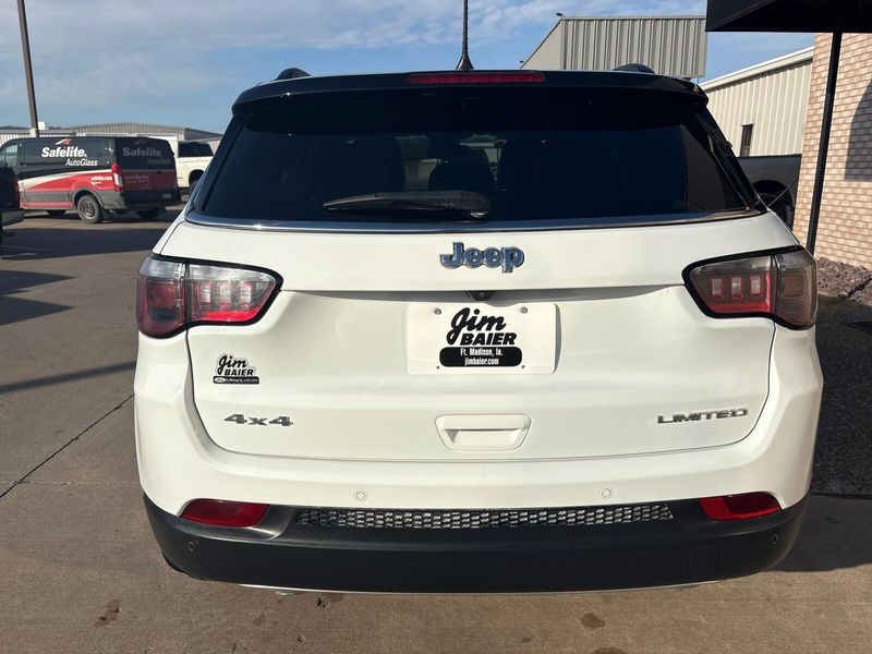 Used 2023 Jeep Compass LimitedImage 9