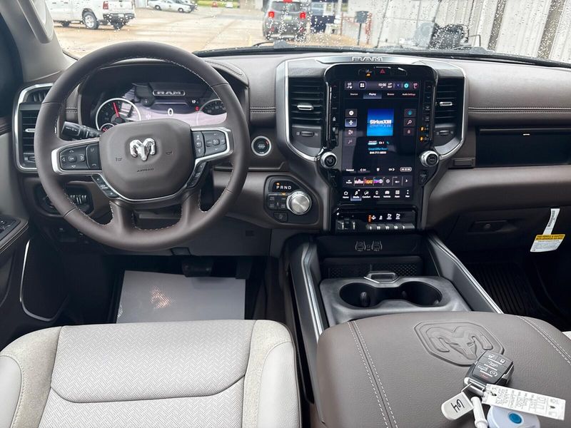 New 2027 RAM 1500 Laramie Crew Cab 4x4 5