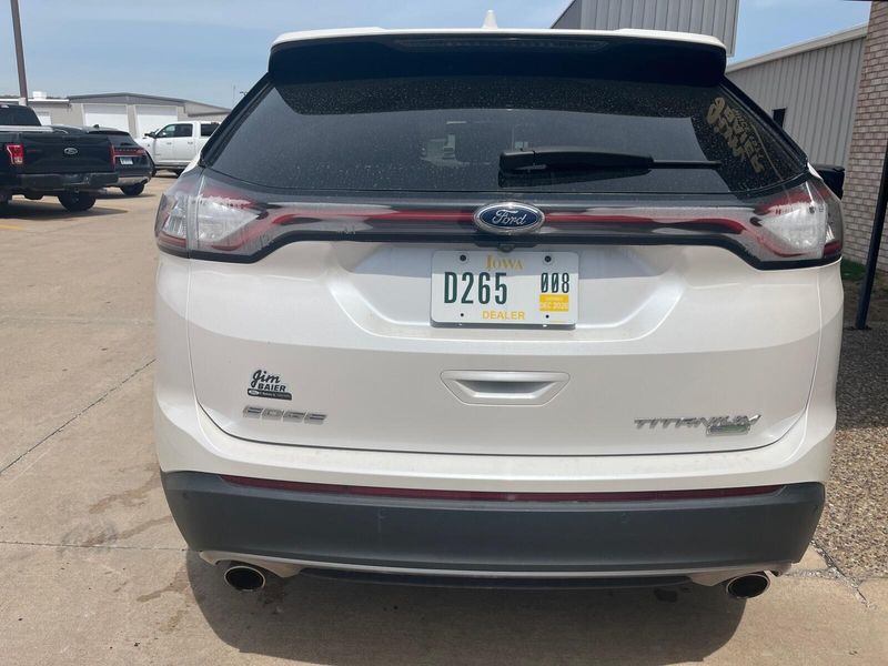 2018 Ford Edge TitaniumImage 9