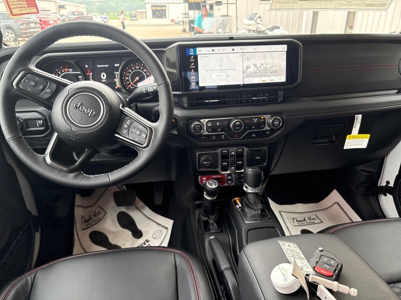 2025 Jeep Gladiator Rubicon 4x4Image 5