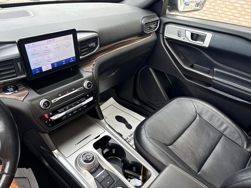 Used 2020 Ford Explorer LimitedImage 20