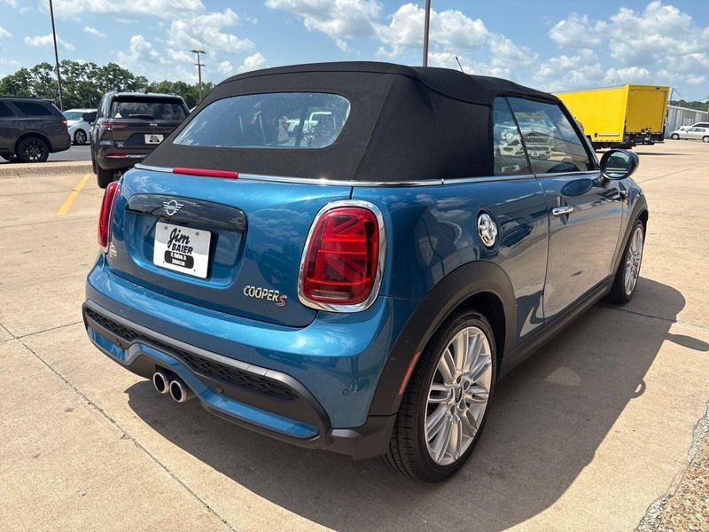 Used 2024 MINI Convertible Cooper SImage 8
