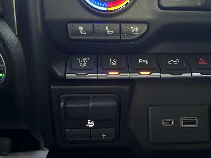 Used 2020 GMC Sierra 2500HD DenaliImage 22