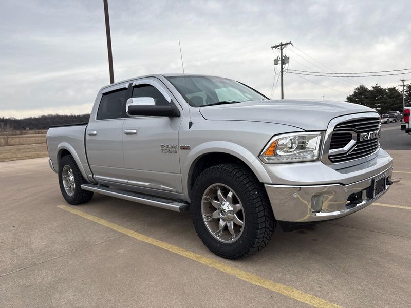 Used 2017 RAM 1500 LimitedImage 3