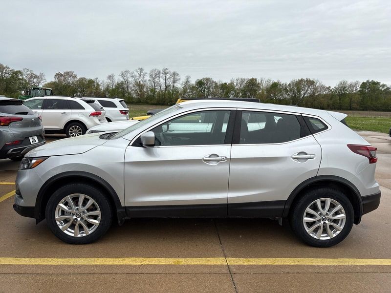 2021 Nissan Rogue Sport SImage 11