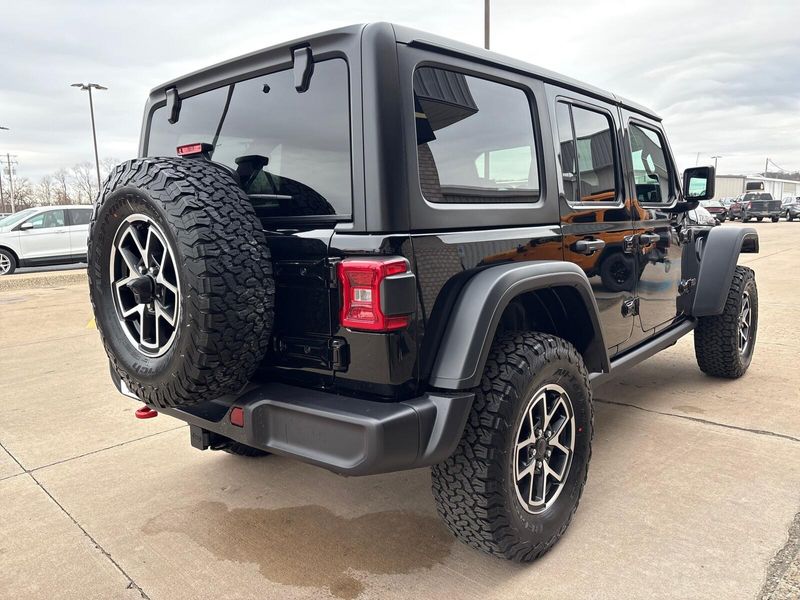 New 2026 Jeep Wrangler 4-door RubiconImage 8