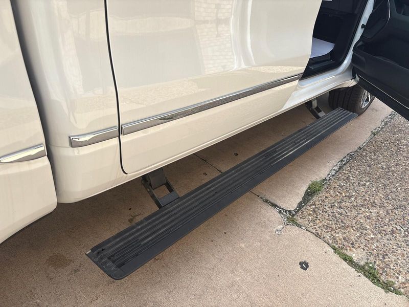 New 2026 RAM 1500 Limited Crew Cab 4x4 5