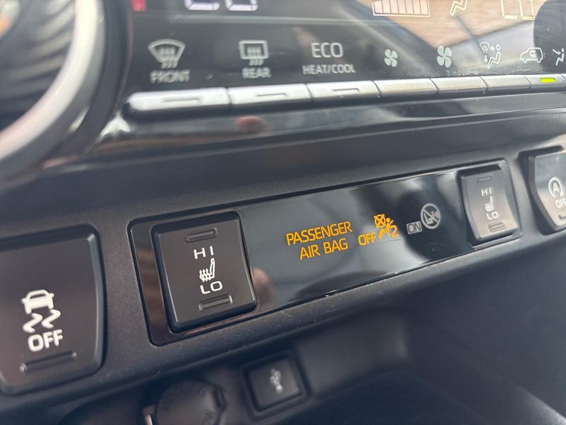 Used 2021 Toyota RAV4 XLE PremiumImage 20