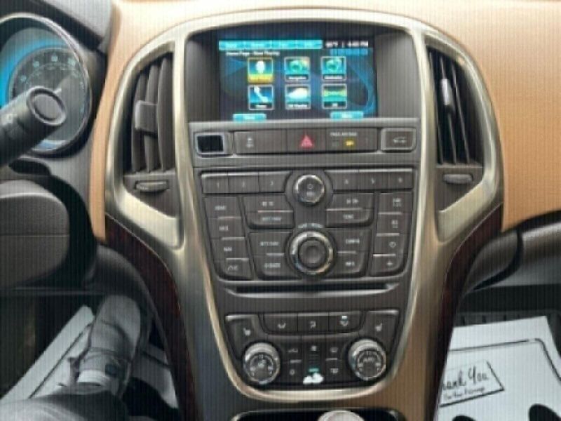2012 Buick Verano Leather GroupImage 20
