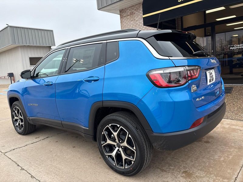 New 2026 Jeep Compass Limited 4x4Image 10