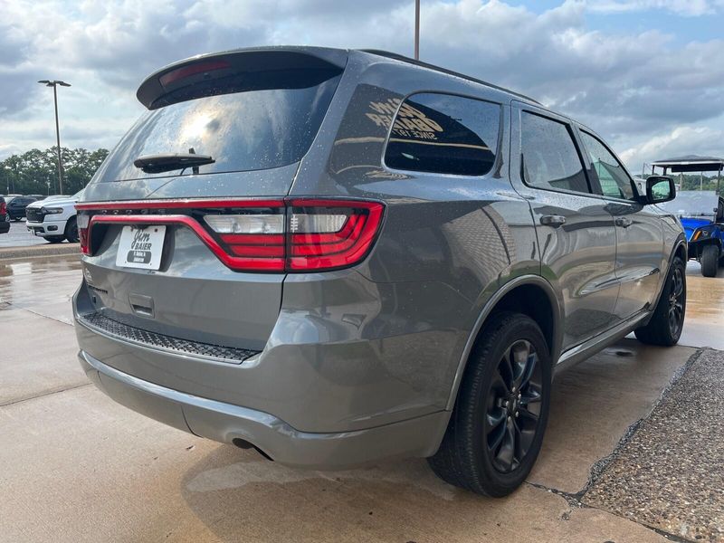 2023 Dodge Durango SXT PlusImage 10