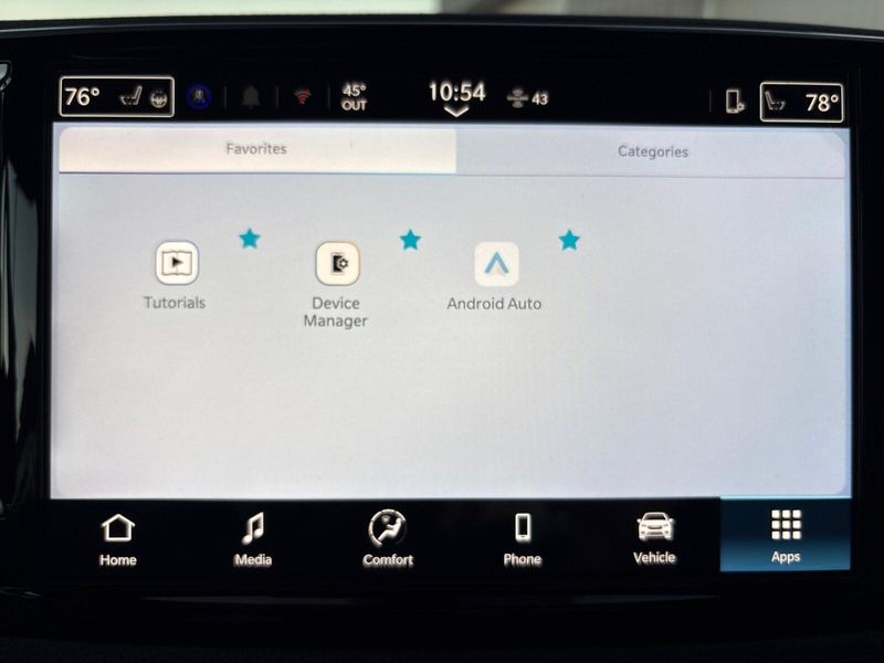 New 2026 Chrysler Pacifica Select AwdImage 21