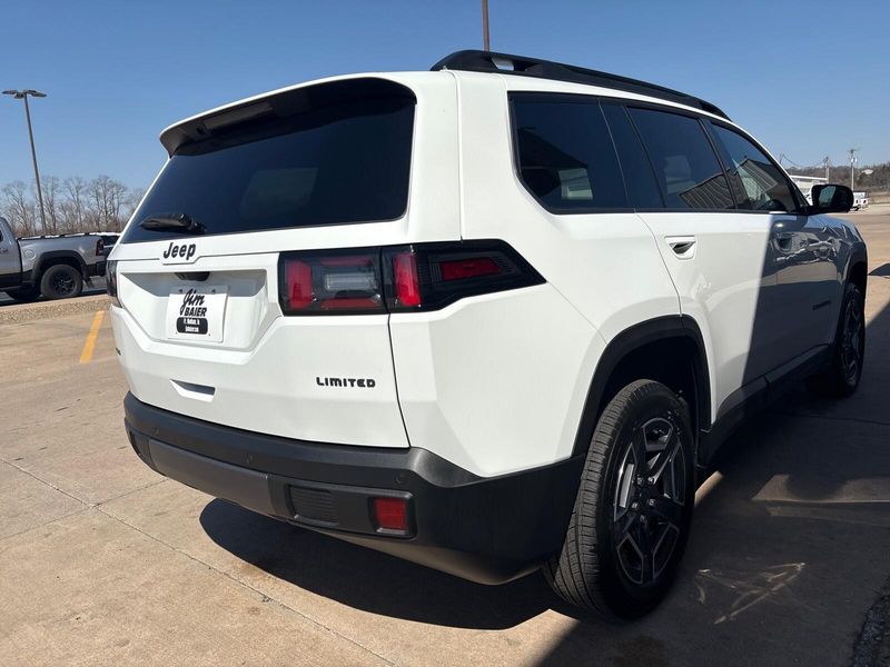 New 2026 Jeep Cherokee Limited 4x4Image 8