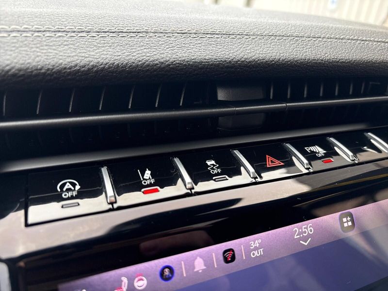 Used 2024 Jeep Grand Cherokee L LimitedImage 27